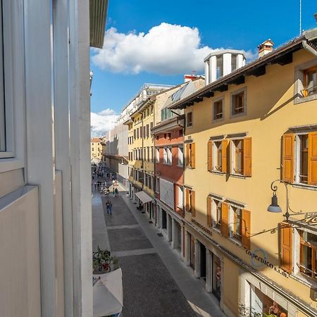 Udine Palazzo D'Aronco Modern Apartment מראה חיצוני תמונה